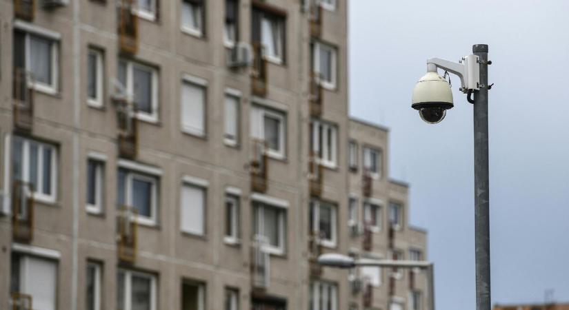 Budapesten teljesen leállt, vidéken lefékezett a lakások drágulása