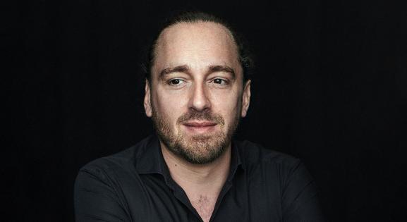 Simon Márton kapta a Kovács András Ferenc Költészeti Díjat