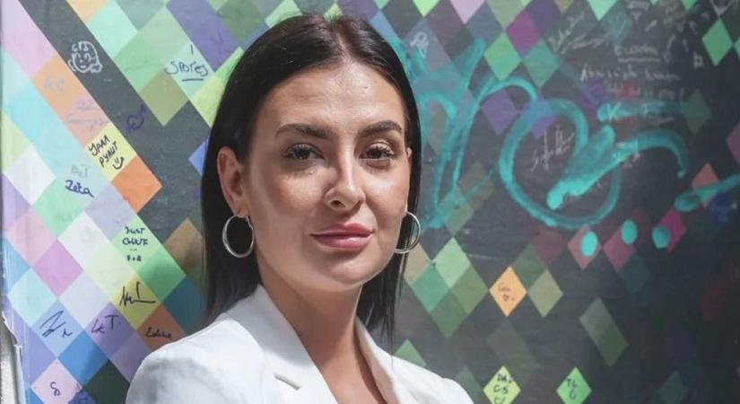 Hoppantyú! Rejtélyes üzenetekkel utalgat a szakításra Nemazalány és Serleg Albert?