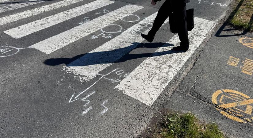 Zebrán ütötte el az idős gyalogosokat – sokkoló reggeli baleset a zalai városban (helyszíni fotók)