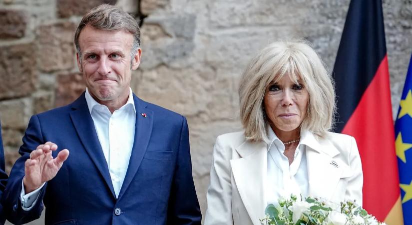 Macron titkáról lehull a lepel: kiderült miért pofozta fel a felesége