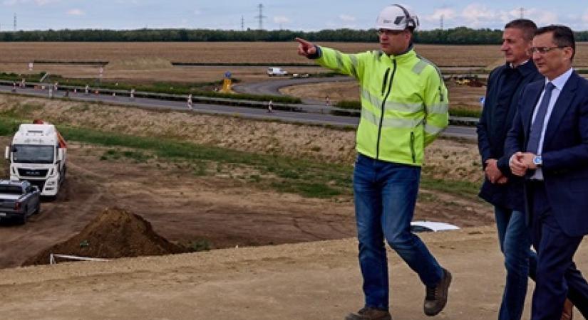 Enyhülhet a Böszörményi út terheltsége – itt tart most a 354-es és a 33-as főút összekötésének I. üteme