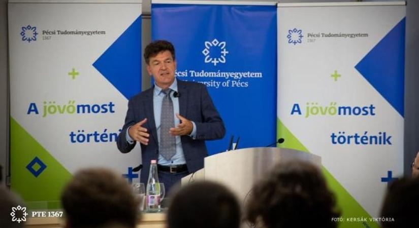Bemutatkozott a Szentágothai Kutatóközpont: a jövő tudománya már Pécsen épül