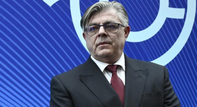 Távozik a közmédiától Élő Gábor, a Hirado.hu főszerkesztője