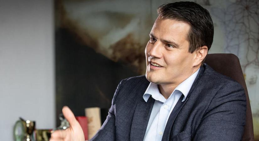 Tőzsdei cég reagált a Tisza-kormány és Kapitány István terveire