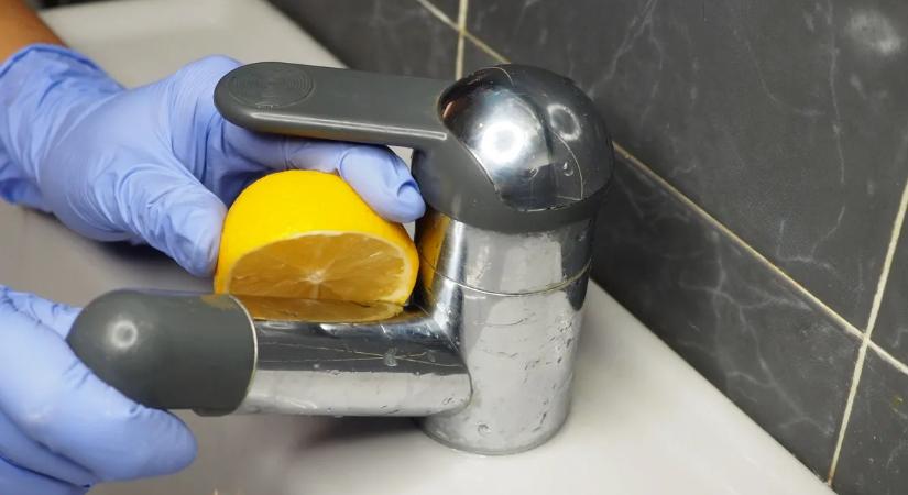 Tavaszi nagytakarítás: tényleg sokkal drágábbak a környezetbarát tisztítószerek? Ebből a tesztből kiderül!