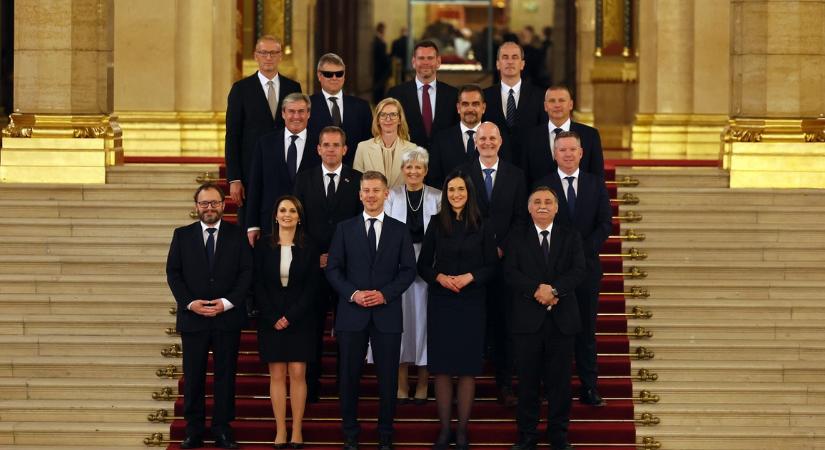 Itt a válasz arra, mit jelent a miniszterek vétó joga