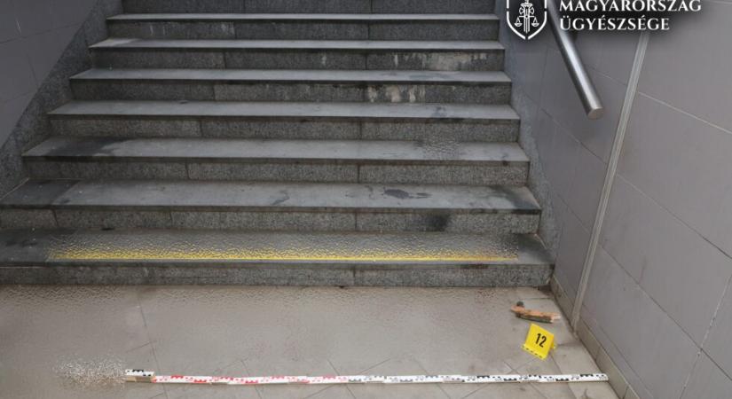 Horror a Keleti pályaudvar aluljáróban: bottal vert szét egy férfit egy testvérpár