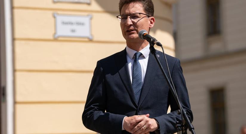 Cser-Palkovics: Ne klikkesedjünk, platformozunk, őszintén mondjuk el egymásnak a véleményünket