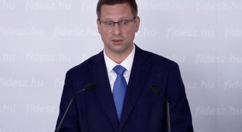 Összesen 350 milliós végkielégítés járhat a távozó minisztereknek. Gulyás Gergely elárulta, mi lesz a pénz sorsa