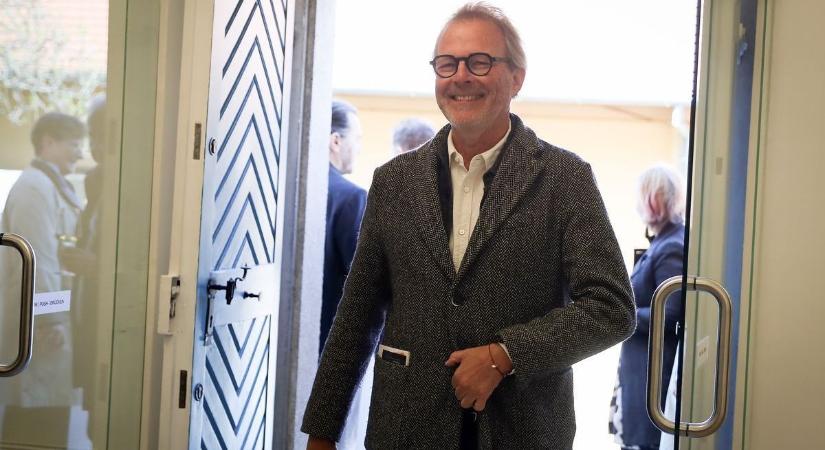 Legendás művész unokája érkezik Pécsre: Pierre Vasarely tart tárlatvezetést