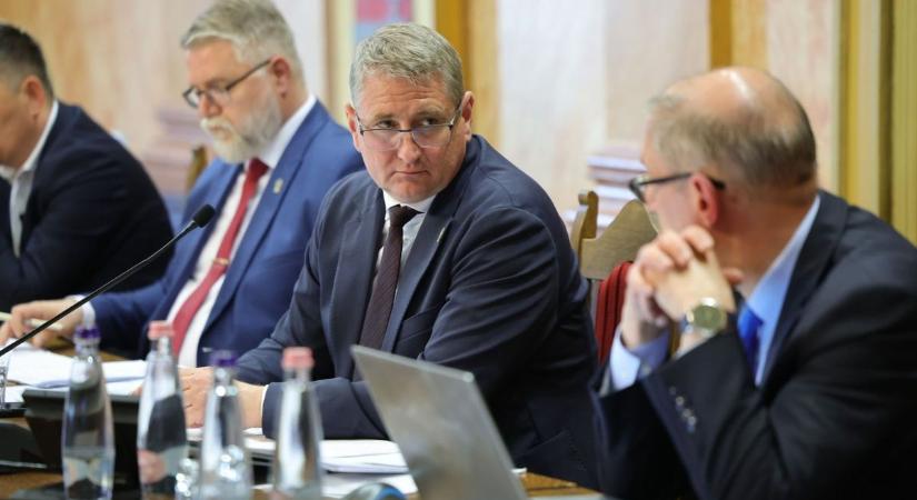 Hosszú vita után lépett az egri közgyűlés a vitatott útépítési ügyben