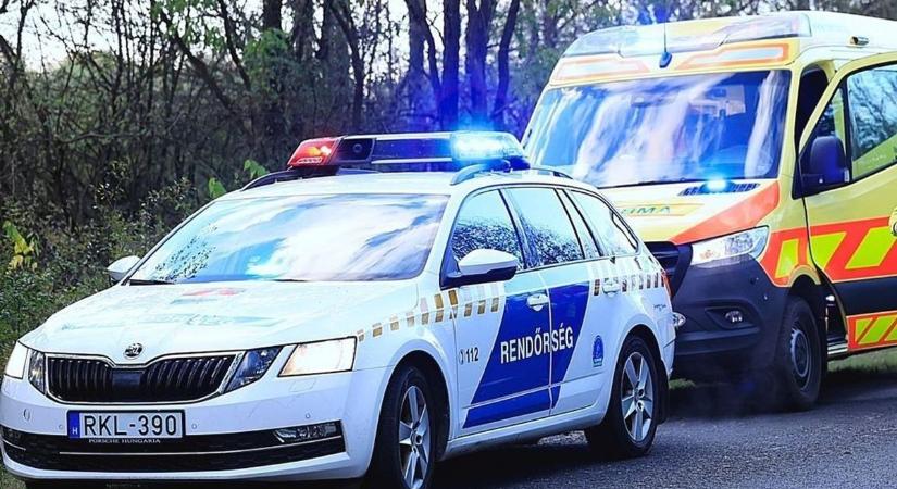 Drámai karambol a 6-os úton: egy idős nő súlyosan megsérült