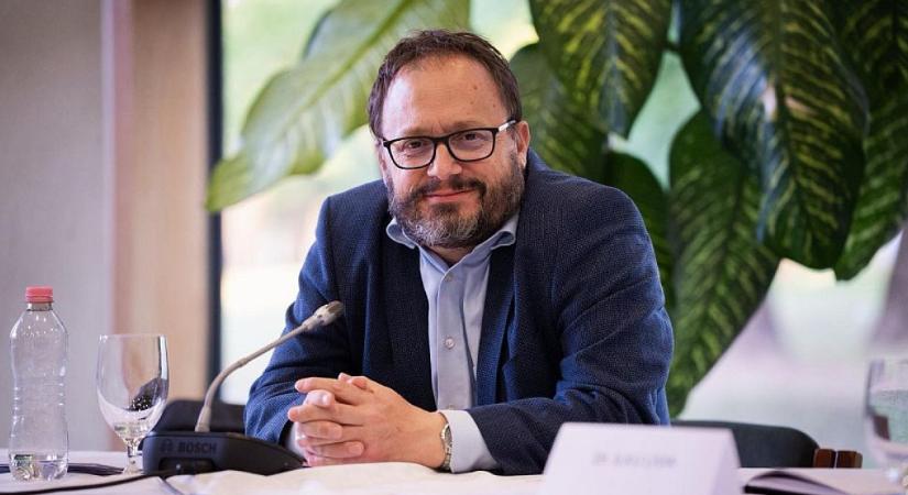 Fontos határidőket szabott meg a kormány a nehéz költségvetési helyzet miatt