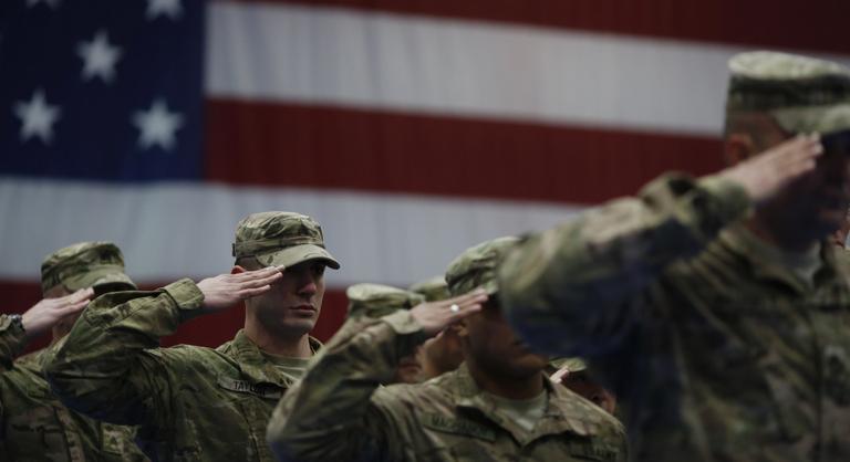 Váratlanul leállította több ezer amerikai katona Európába vezénylését a Pentagon
