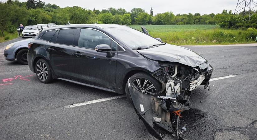 Baleset Szombathely közelében: Egy ember megsérült, óriási a torlódás - fotók