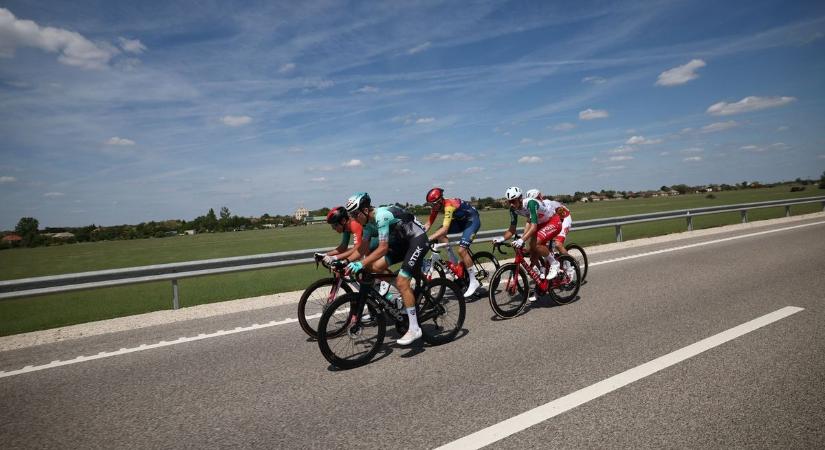 Állati beugró a Tour de Hongrie második szakaszán