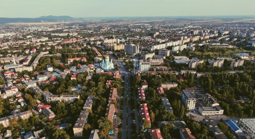 Nem volt, aki kinyissa az óvóhelyek ajtaját – mondja a kárpátaljai újságíró az orosz légitámadás után