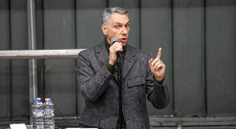 Lázár János: „Az eddigi legalantasabb támadás nem is a politikai ellentáborból, hanem a hátam mögül érkezett...”