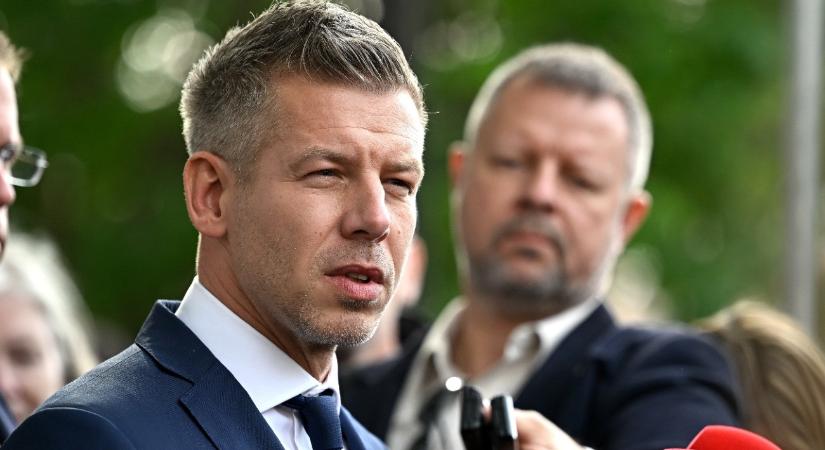 Magyar Péter: az új kormány nem fizeti ki a HM 1300 milliárd forintos szerződését