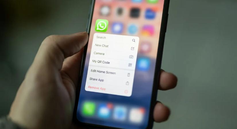 Most azonnal frissítse a WhatsAppot – súlyos veszélyre figyelmeztetnek