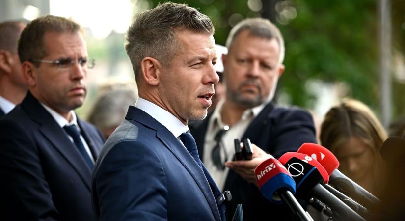Lezárult a kormányzati átadás-átvétel
