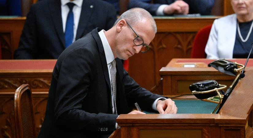 Tarr Zoltán bejelentette: nagy átalakítások jönnek a múzeumoknál, szigorú átvilágításokat is ígért
