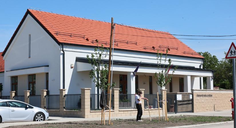 Botrány a bölcsiben, nyomoznak a zsaruk: dadus bántalmazhatott két csöppséget Diósdon – Mi történt valójában?