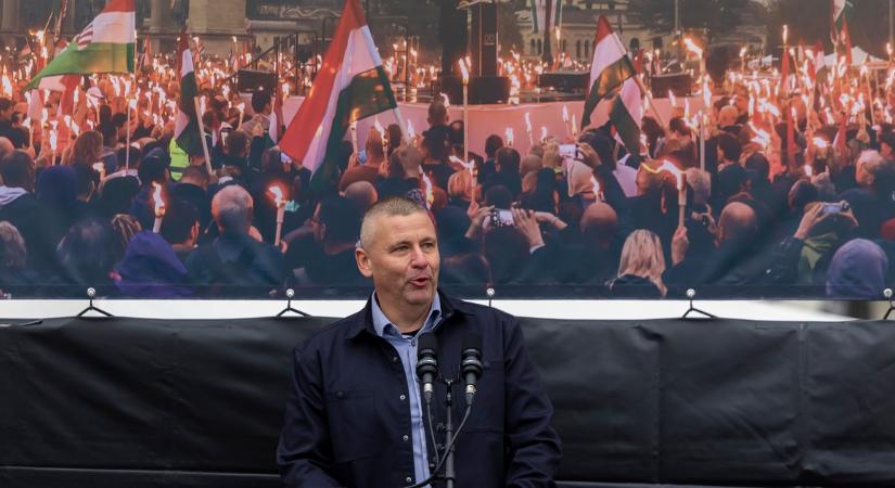 Plusz 10 nap szabadságot ad a honvédelmi dolgozóknak Ruszin-Szendi Romulusz – videó