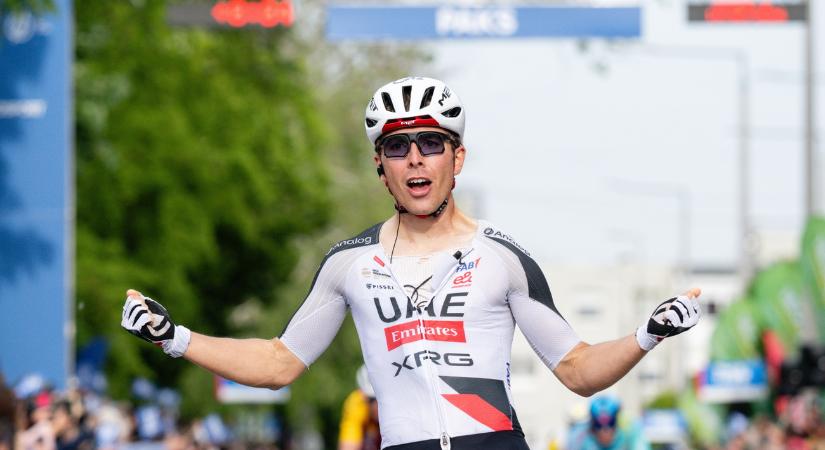 Francia szakaszgyőzelem a Tour de Hongrie-n, Benoit Cosnefroy átvette a sárga trikót