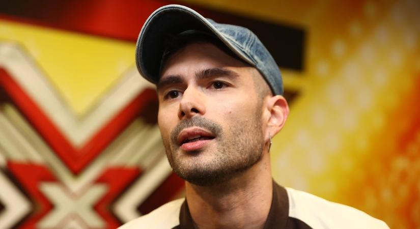ByeAlex megrázó vallomása a láncdohányos édesapjáról: "Infarktusban halt meg 53 évesen, teljesen szétbarmolta a szívét"