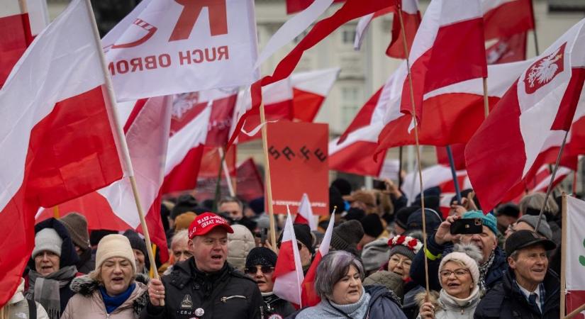 Erősödik a lengyel jobboldal, de az egység még várat magára