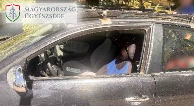 Elszabadultak az indulatok Törökszentmiklóson –autóablakba szorított nő vonszolásával végződött a vita