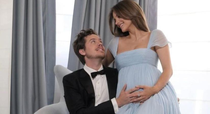 Gyereket vár Palvin Barbara (FOTÓ)