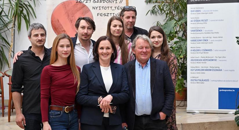 Számháború az egri színházban: rendkívüli közgyűlésen tárgyalták az intézmény helyzetét