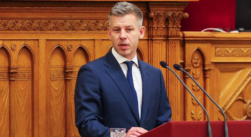 Megérkezett Magyar Péter beígért videója az átadás-átvátel - ez történt a zárt ajtók mögött