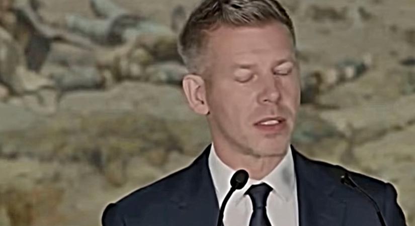 A semmire kongatja a vészharangot a Tisza-vezér