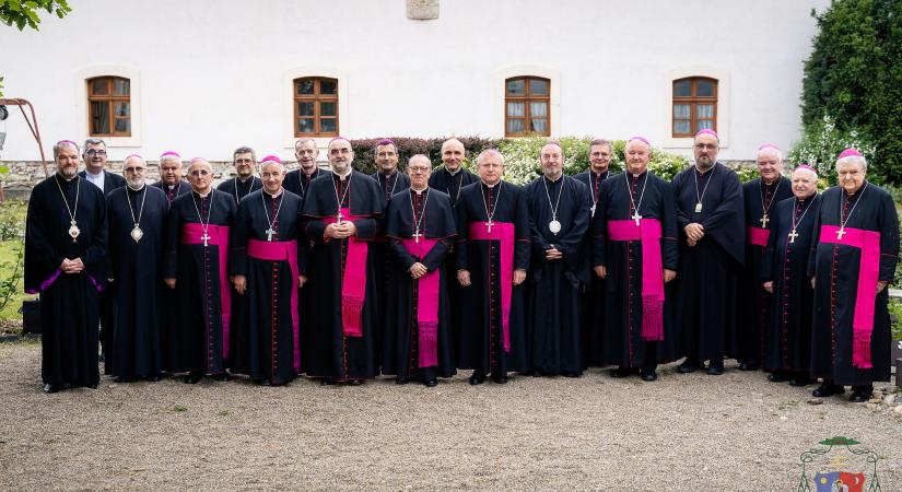 Márton Áron püspök szellemében tanácskoztak a romániai katolikus főpásztorok