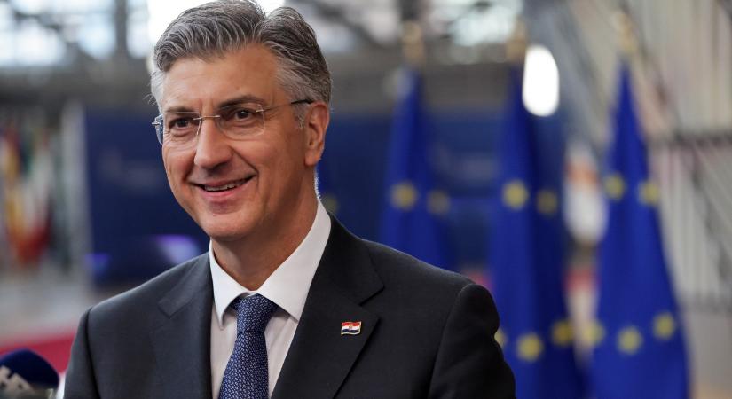 Horvátország aláírta az EU-val az 1,7 milliárd eurós védelmi hitelről szóló megállapodást