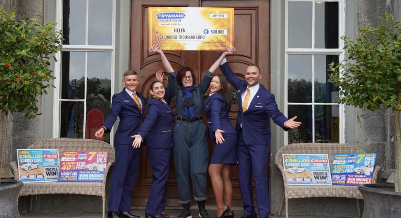 500.000 eurót nyert kaparós sorsjeggyel a fapados légitársaság egyik utasa
