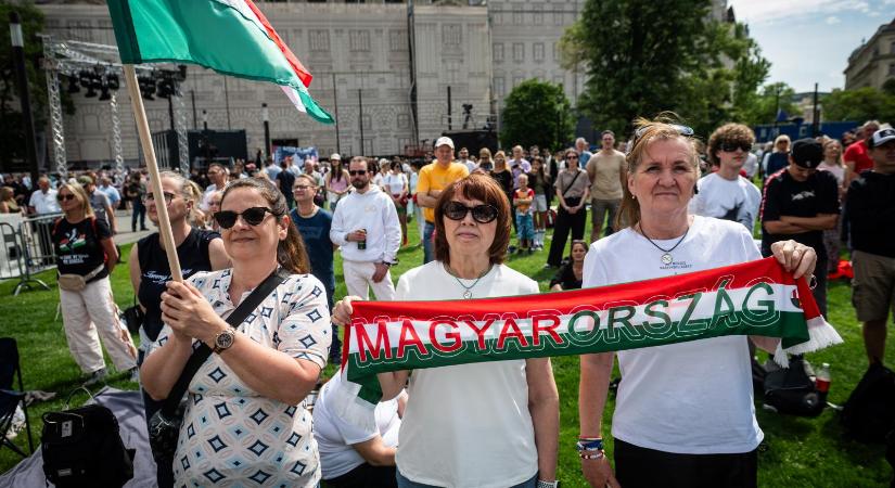Tovább erősödött a Tisza, egyre gyengül a Fidesz