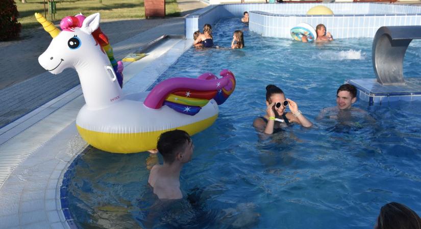 Rossz hír érkezett a törökszentmiklósi strandról – nem használható a fürdő egyik legnépszerűbb medencéje