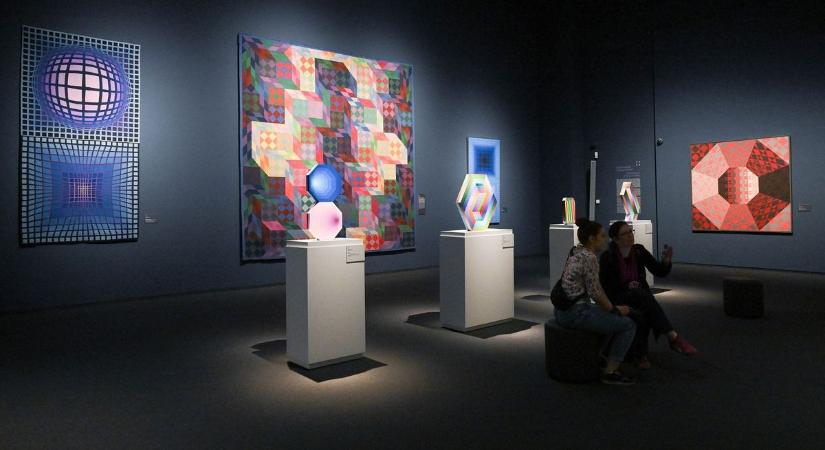 Több mint 140 művel nyílik meg Victor Vasarely monumentális életműtárlata Budapesten