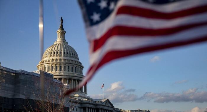 Az amerikai Kongresszusban összegyűlt a szükséges aláírás az Ukrajnának nyújtandó segély kötelező elbírálásához