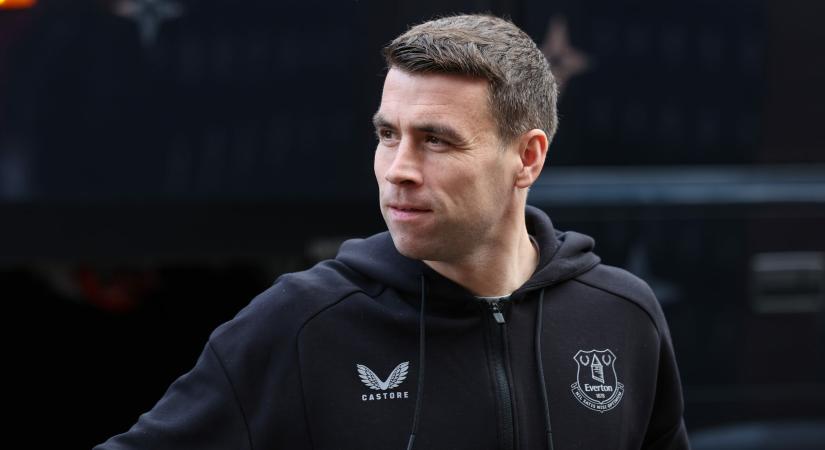 Egy korszak lezárul: visszavonul a Premier League-legenda