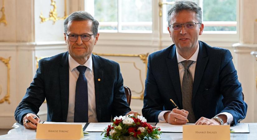 Hankó Balázs több mint 260 milliárd forintot adott Krausz Ferenc alapítványának, az új kormány kivizsgálja a támogatást