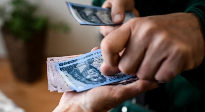 Egyre vonzóbb a magyar államadósság, és ezen már sok tízmilliárdot spórolt az ország