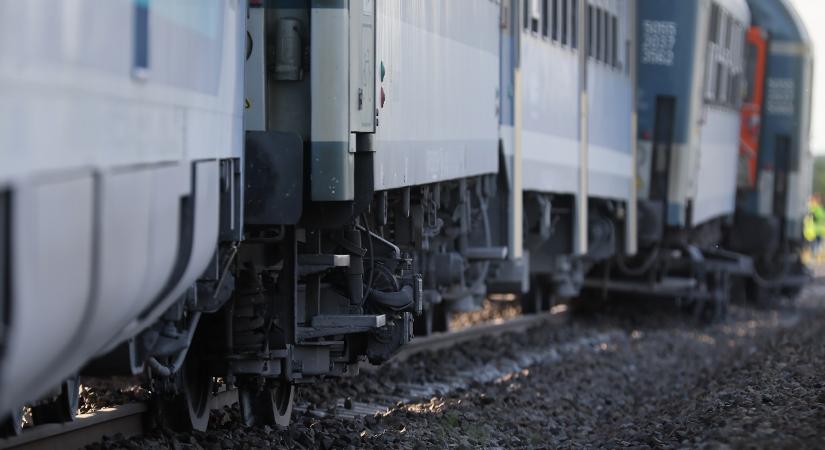 Kiderült, miért siklott ki a Békés InterCity – Vitézy Dávid kimondta, ki a felelős