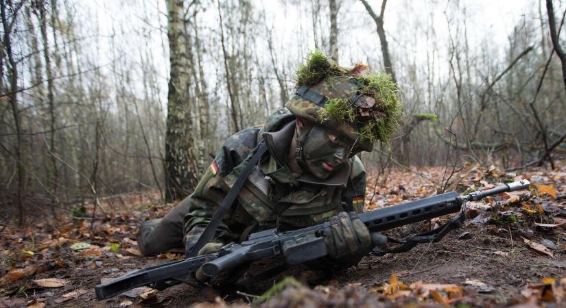 A német hadsereg vezetője elmondta, mikor támadhatja meg Oroszország a NATO-t