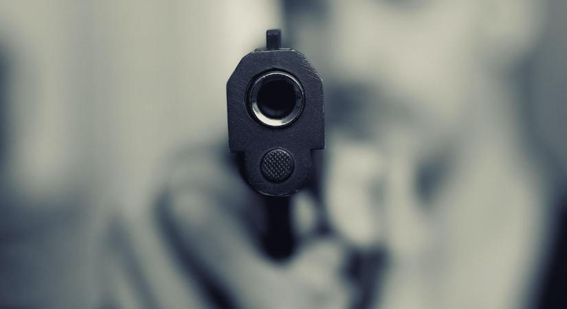 Holtan találtak egy rendőrt – Szolgálati fegyverével főbe lőtte magát